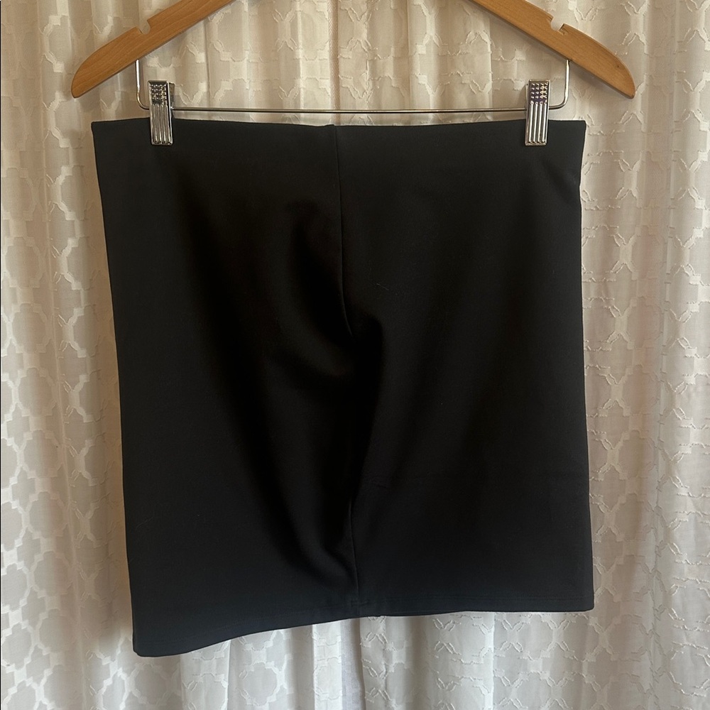 #838 YITTY Elegant Black Mini Skirt